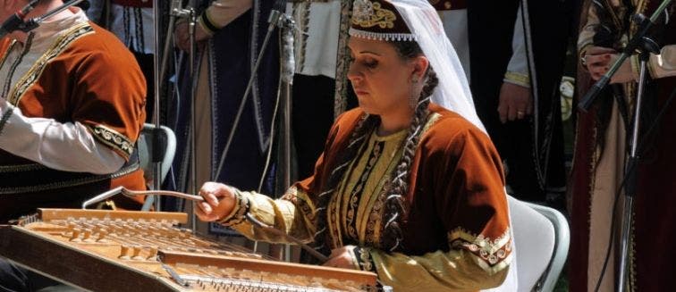 Fiestas populares en  Armenia