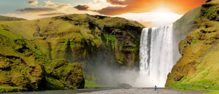 What to see in Iceland Skogafoss Waterfall