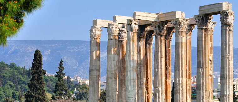 What to see in Greece Temple of Olympian Zeus