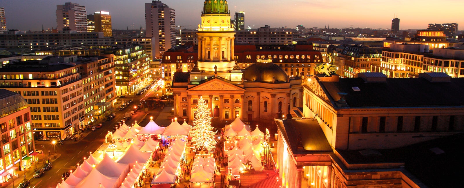 Your PlanUrEscape Team Lorraine, Tanya, , Monica, & Wendy with support